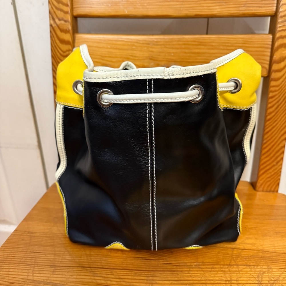 NICOLI made in Italy Black and Yellow Leather Shoulder Bucket Purse Bag - Picture 5 of 9